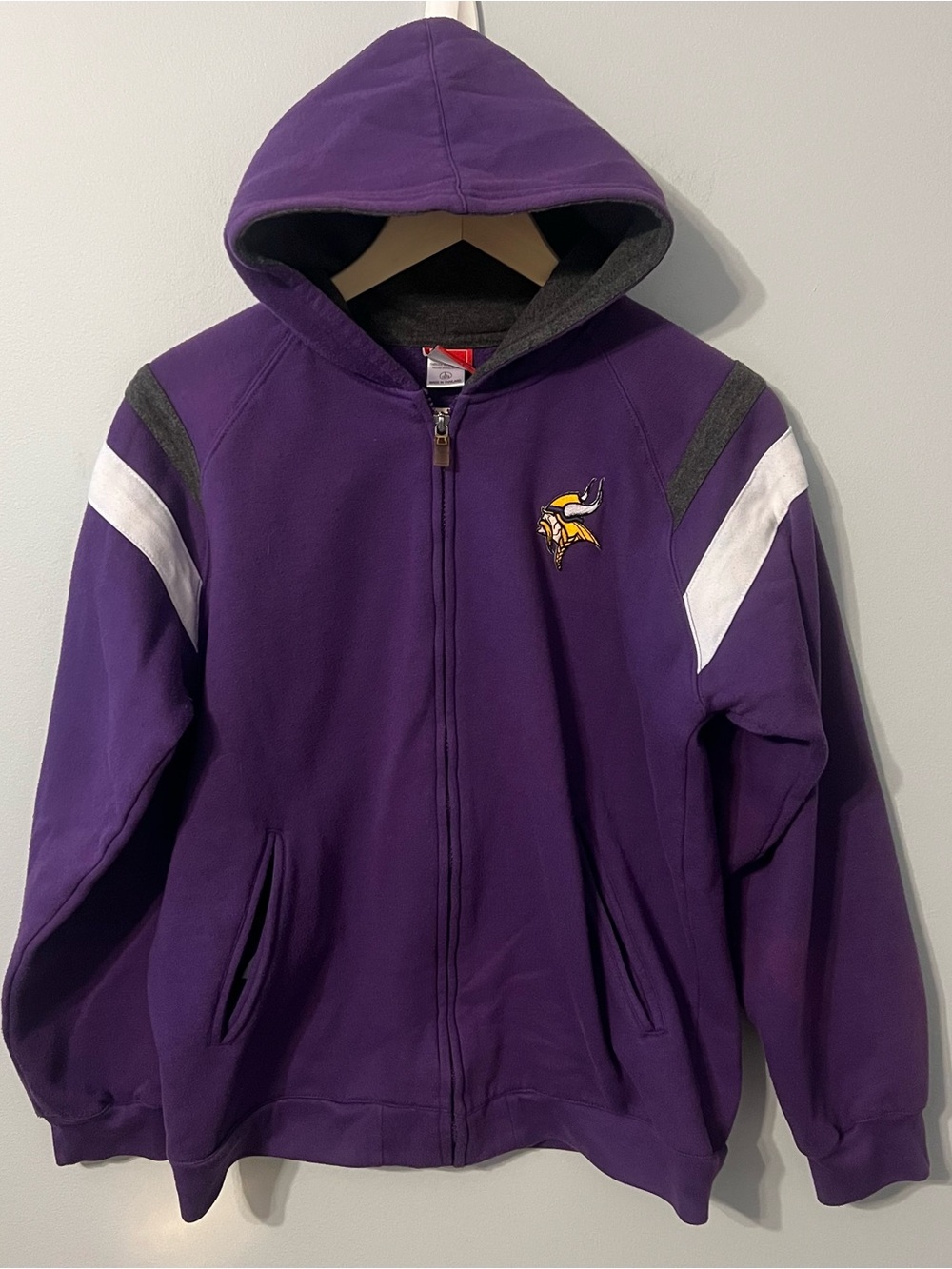 Minnesota Vikings Full Zip Hoodie Youth Size L (16/18) Purple NFL Sweatshirt